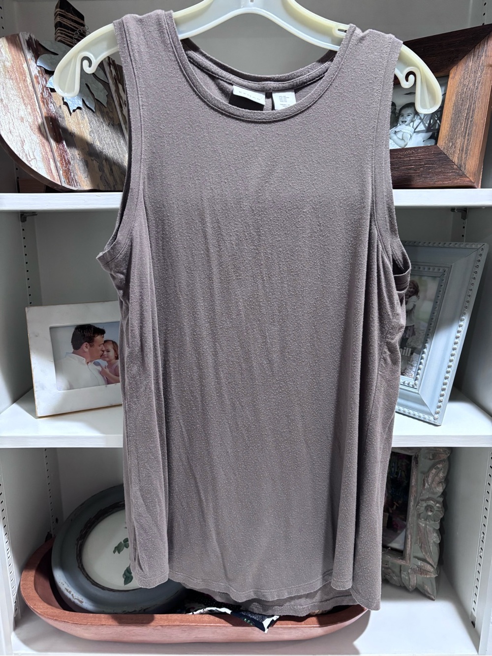 Kenar Mushroom Sleeveless Scoop Neck Tank